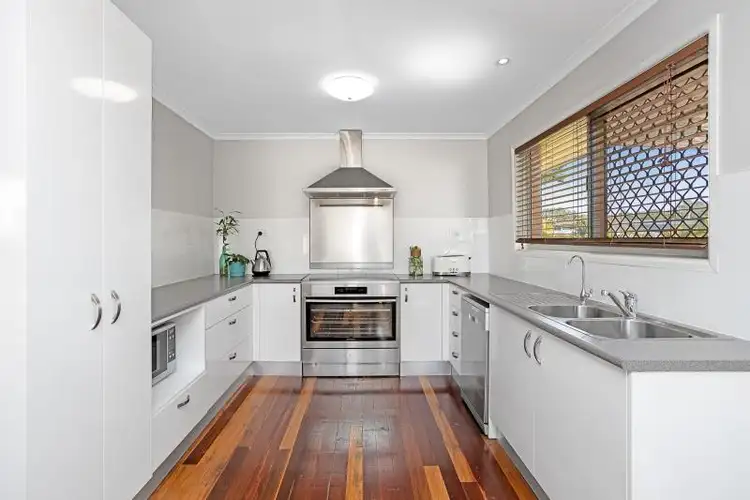 Sixth view of Homely house listing, 8 LINDEL STREET, Kippa-Ring QLD 4021