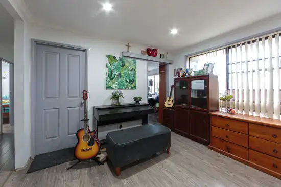Fifth view of Homely house listing, 253 Copperfield drive, Rosemeadow NSW 2560