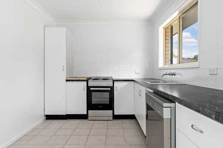 8 Macquarie Street, Boronia Heights QLD 4124