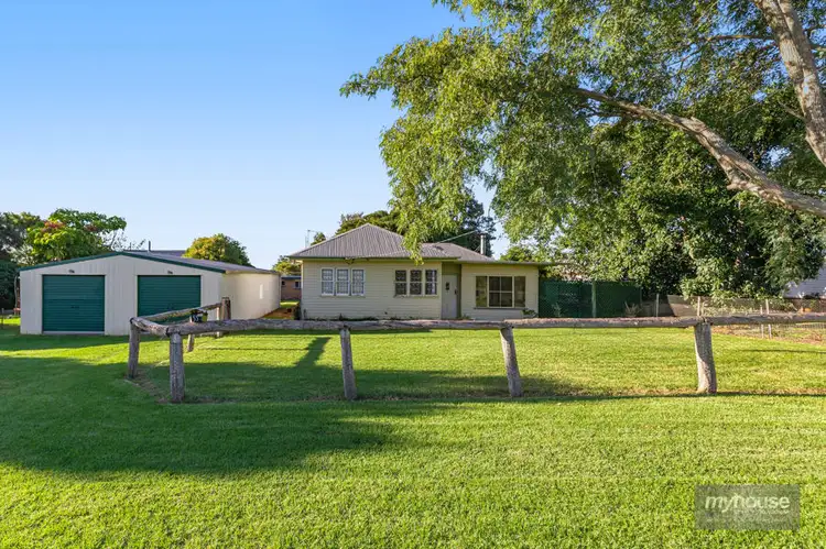 55 Croxley Street, Harristown QLD 4350