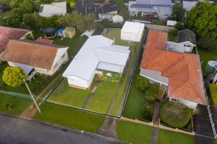 Second view of Homely house listing, 24 Queensthorpe St, Tarragindi QLD 4121