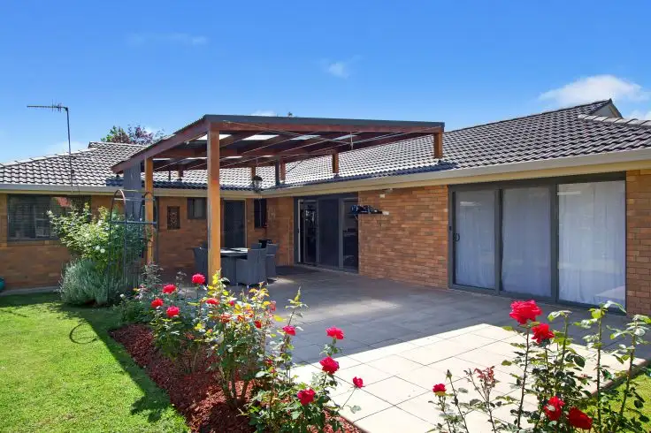 8 Braebank Avenue, Armidale NSW 2350
