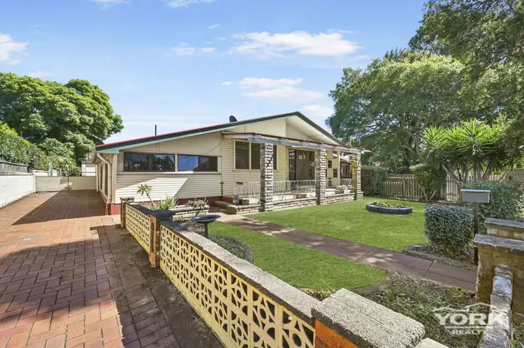481 Tor Street, Newtown QLD 4350