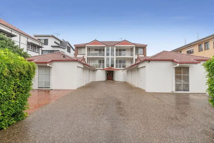 Unit 4, 38 Rossiter Parade, Hamilton QLD 4007