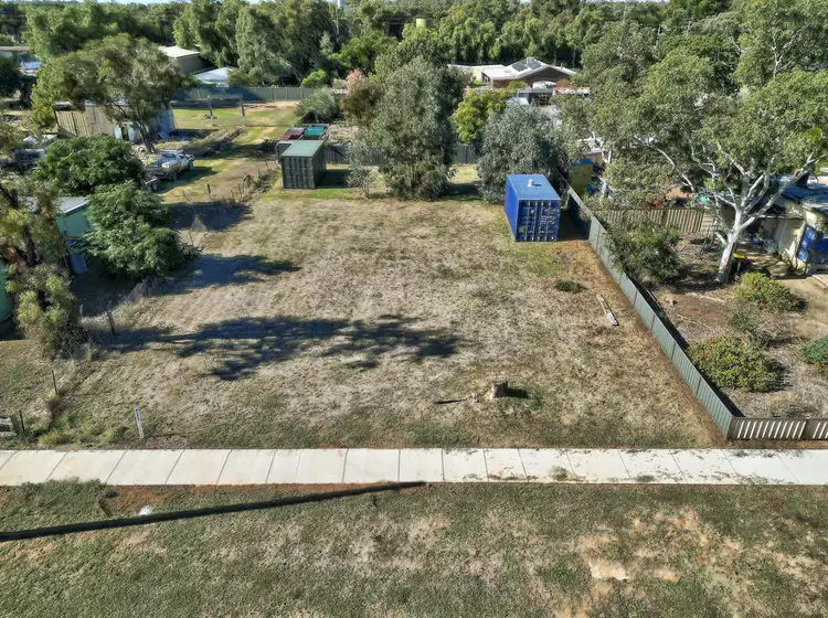 30 Burnes Street, Mathoura NSW 2710