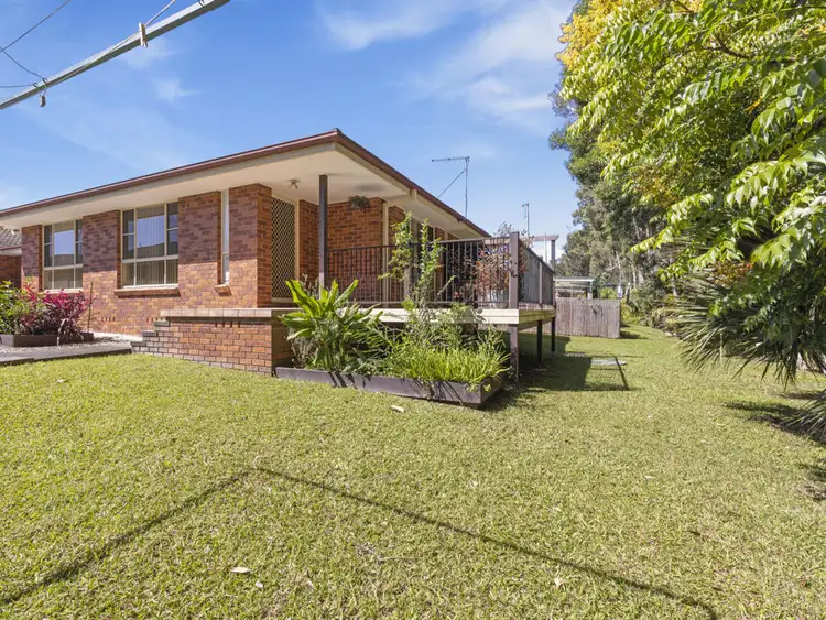 2/10 Soren Larsen Crescent, Boambee East NSW 2452