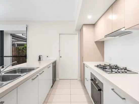 Sixth view of Homely townhouse listing, 17 Park Lane, Hope Island QLD 4212