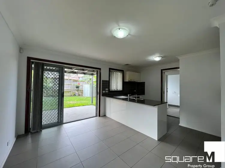 55 Mary Ann Drive, Glenfield NSW 2167
