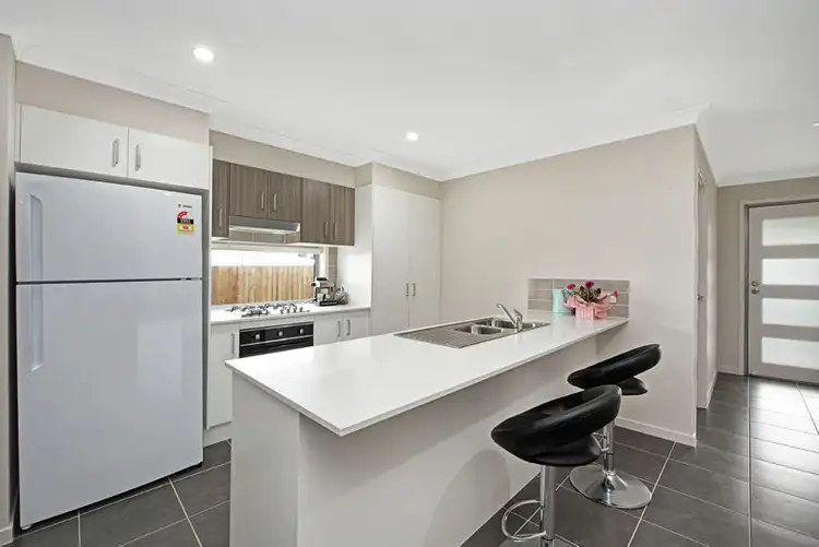 Fourth view of Homely unit listing, 2/176 Handley Street, Darling Heights QLD 4350