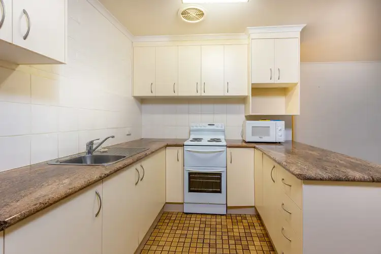 Fourth view of Homely unit listing, 2/902 Doland St, West Albury NSW 2640