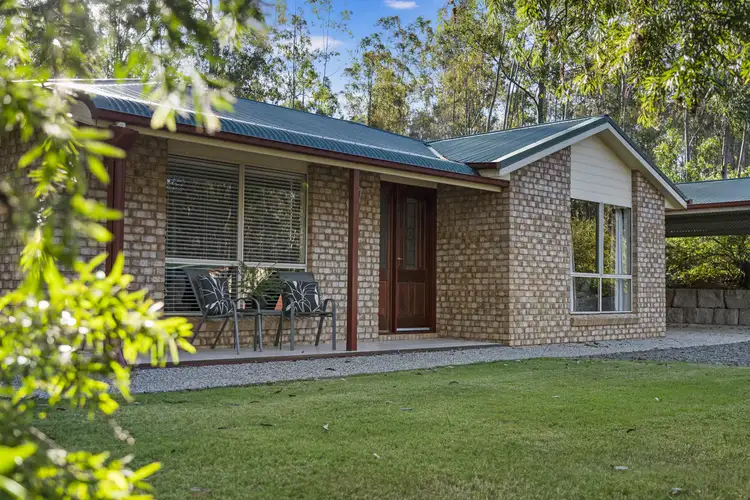 217 Larnook Street, Upper Lockyer QLD 4352