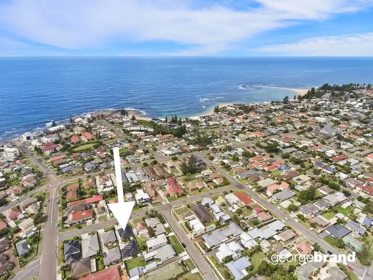 Second view of Homely house listing, 7 Kulgoa Street, Blue Bay NSW 2261
