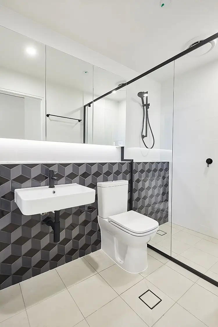Sixth view of Homely unit listing, 1404/62 Logan Road, Woolloongabba QLD 4102