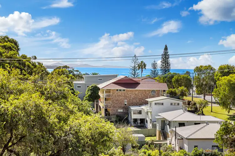 48 Gordon Street, Woolgoolga NSW 2456