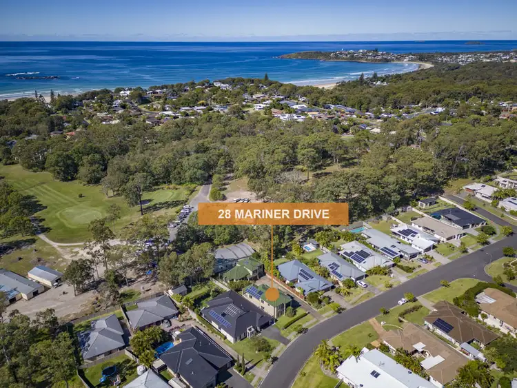28 Mariner Drive, Safety Beach NSW 2456