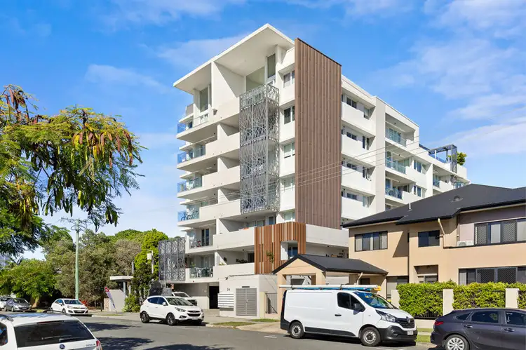 305/26-28 Gray Street, Southport QLD 4215
