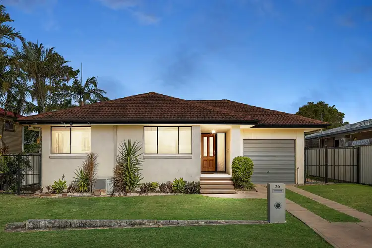 26 Kalimna Drive, Clontarf QLD 4019