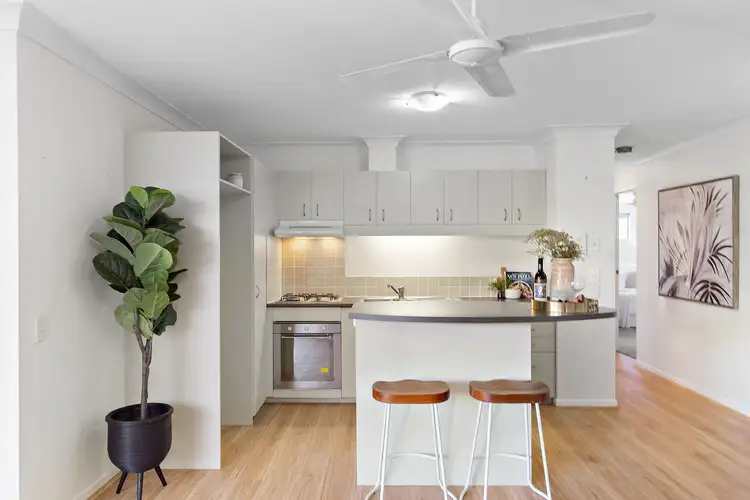 Second view of Homely apartment listing, 18/32 Newstead Terrace, Newstead QLD 4006