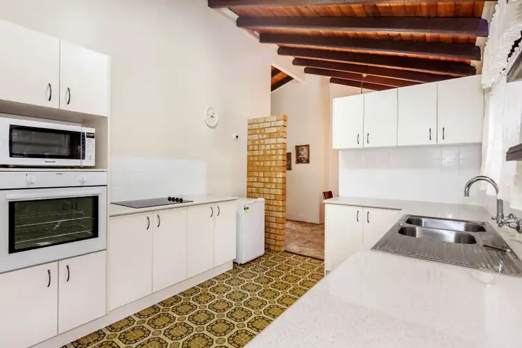 1 Glen Nevis Street, Mansfield QLD 4122