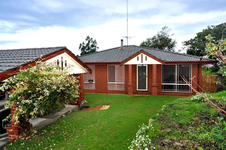 Second view of Homely house listing, 5 Hamilton Court, Australind WA 6233