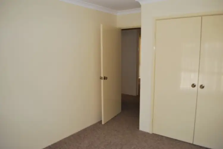 Sixth view of Homely unit listing, 3A Yeoman Court, Eaton WA 6232