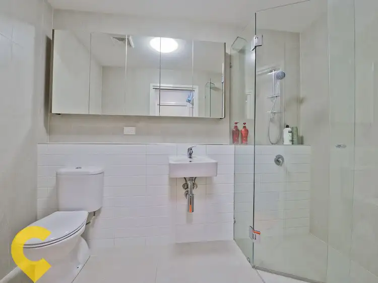 Fifth view of Homely unit listing, 6/20 Queens Road, Taringa QLD 4068