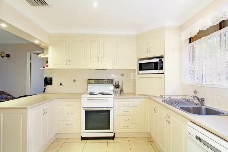 Third view of Homely house listing, 32 Myrene Avenue, Tamworth NSW 2340