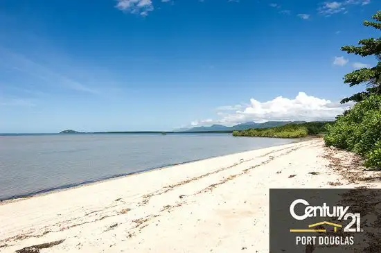 Seventh view of Homely house listing, 2 Thooleer Close, Cooya Beach QLD 4873