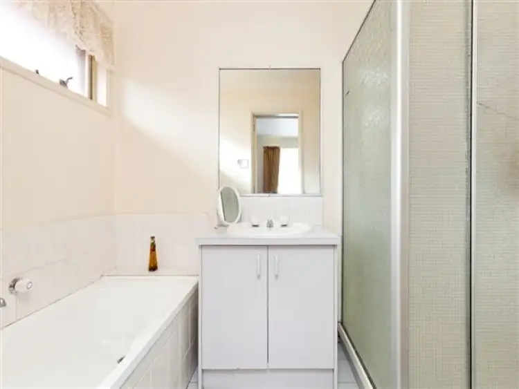 Sixth view of Homely house listing, 29 Ralph Crescent, Hampton Park VIC 3976