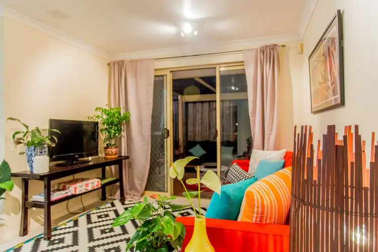 5/4 Mt Henry Road, Como WA 6152