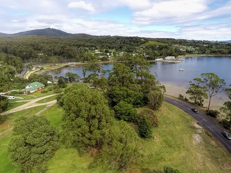 10-12 St Helens Point Road, St Helens TAS 7216