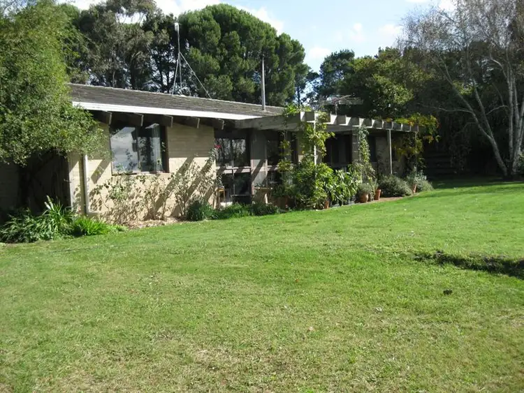 70 Feehans Road, Mount Duneed VIC 3216