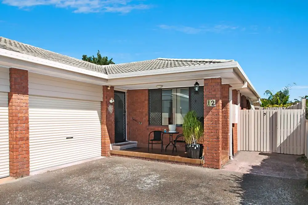 Main view of Homely semi-detached listing, 2/66 Sunset Boulevard, Tweed Heads West NSW 2485