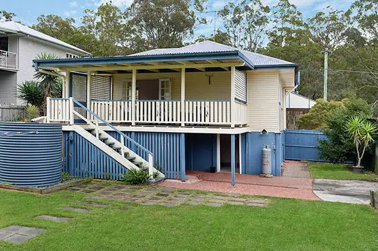 19 AMETHYST ST, Holland Park QLD 4121