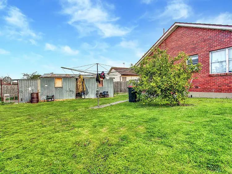 Second view of Homely house listing, 14 Ouyen Court, Dallas VIC 3047