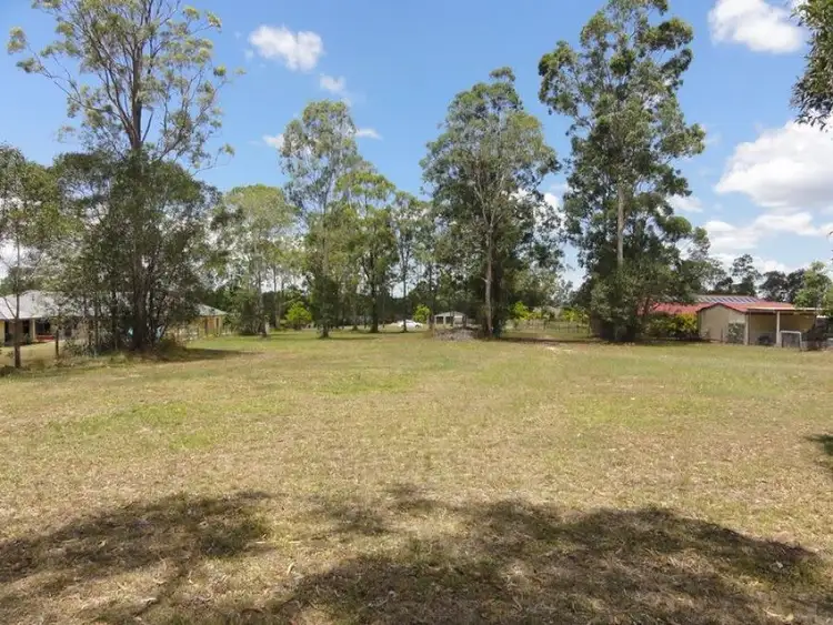 5-7 Paperbark court, New Beith QLD 4124