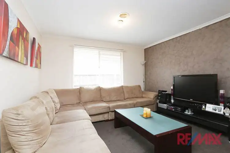 Fourth view of Homely house listing, 5 Ironbark Close, Hampton Park VIC 3976