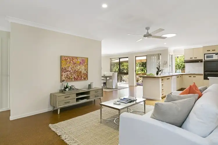 147 Kenmore Rd, Kenmore QLD 4069