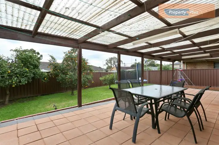 Second view of Homely house listing, 2 Ipel Close, St Clair NSW 2759