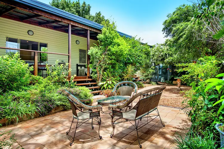 1 Kurts Street, Holland Park West QLD 4121