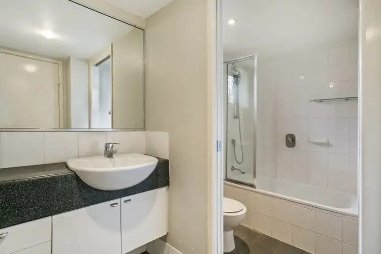 Sixth view of Homely unit listing, 26/7 Landsborough Terrace, Toowong QLD 4066