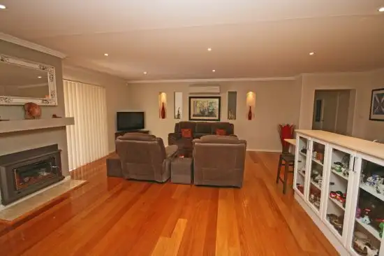 Seventh view of Homely house listing, 14 Coorigil Street, Hillvue NSW 2340