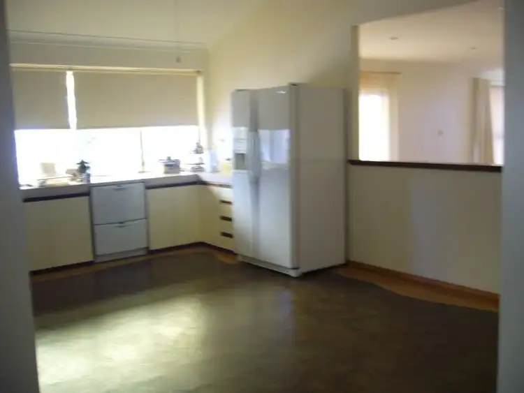 Fourth view of Homely house listing, 6 Jennifer Place, Alexander Heights WA 6064