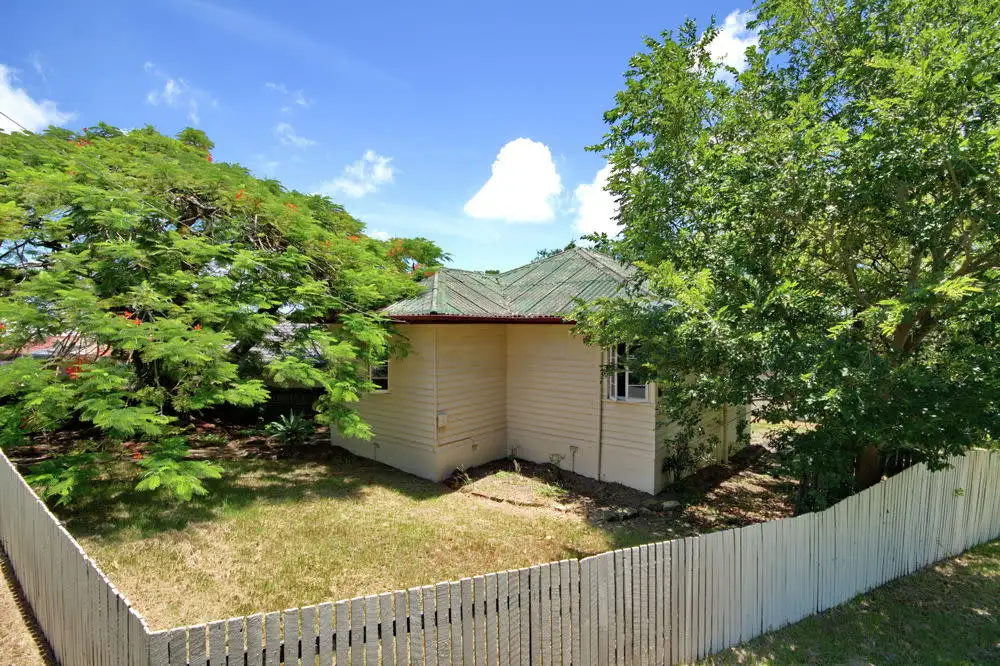 Main view of Homely house listing, 9 Curve Avenue, Wynnum QLD 4178