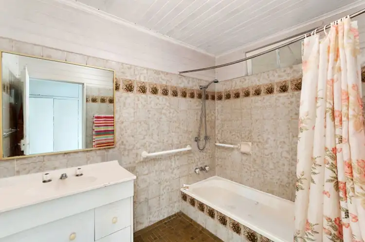 Fifth view of Homely house listing, 3 Little Street, Manunda QLD 4870