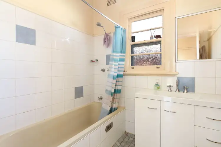 Fourth view of Homely unit listing, 1,2 & 3/6 Alice Street, Tamworth NSW 2340
