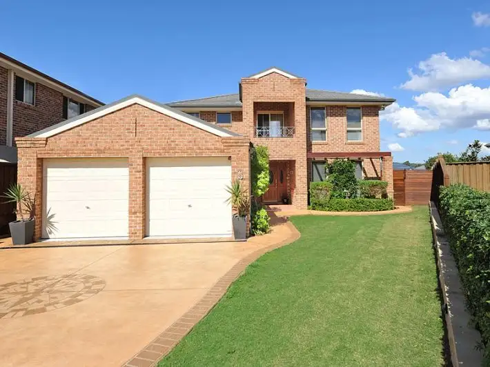 12 Oak Tree Gr, Kellyville NSW 2155