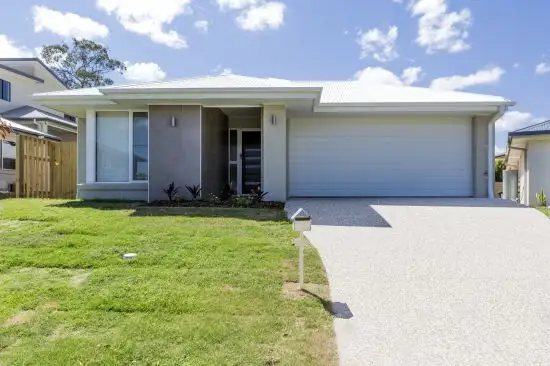 13 Wombat Cr, Rochedale QLD 4123