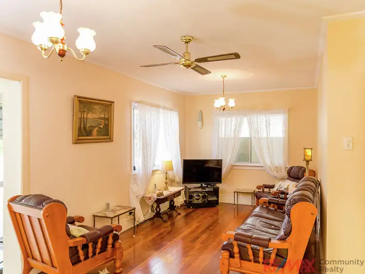 Second view of Homely house listing, 15 Watford St, Upper Mount Gravatt QLD 4122