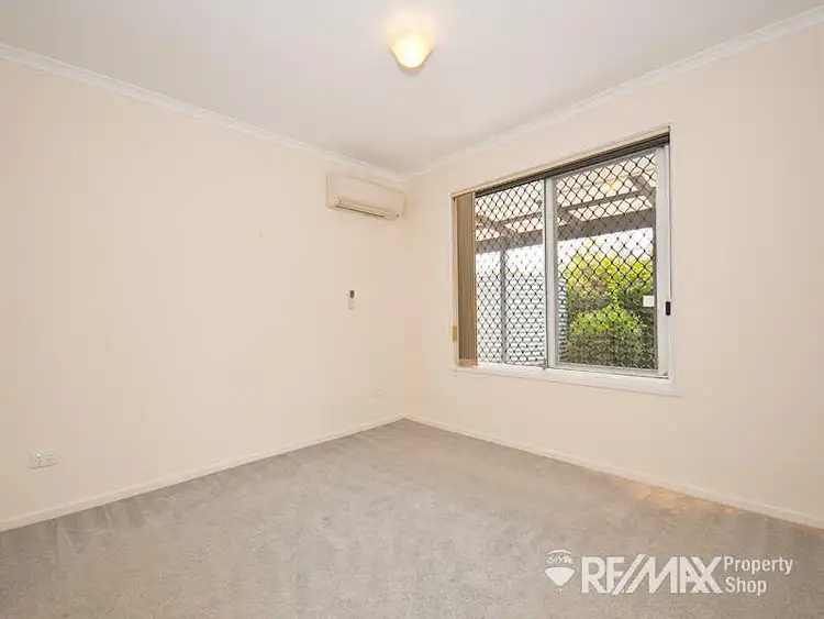Fifth view of Homely house listing, 8 Delvene Crt,, Deception Bay QLD 4508